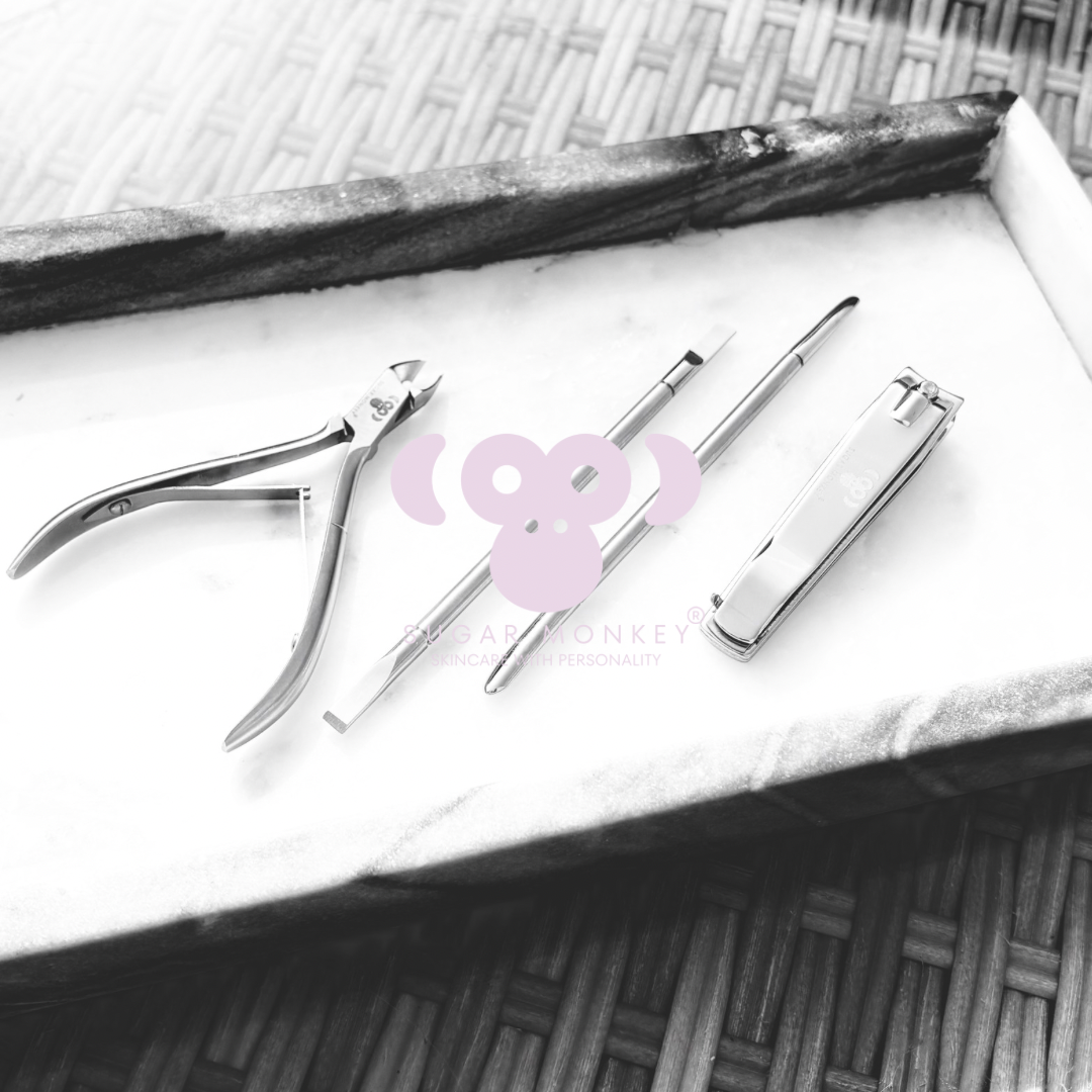 NELLIE - THE NAIL CLIPPER