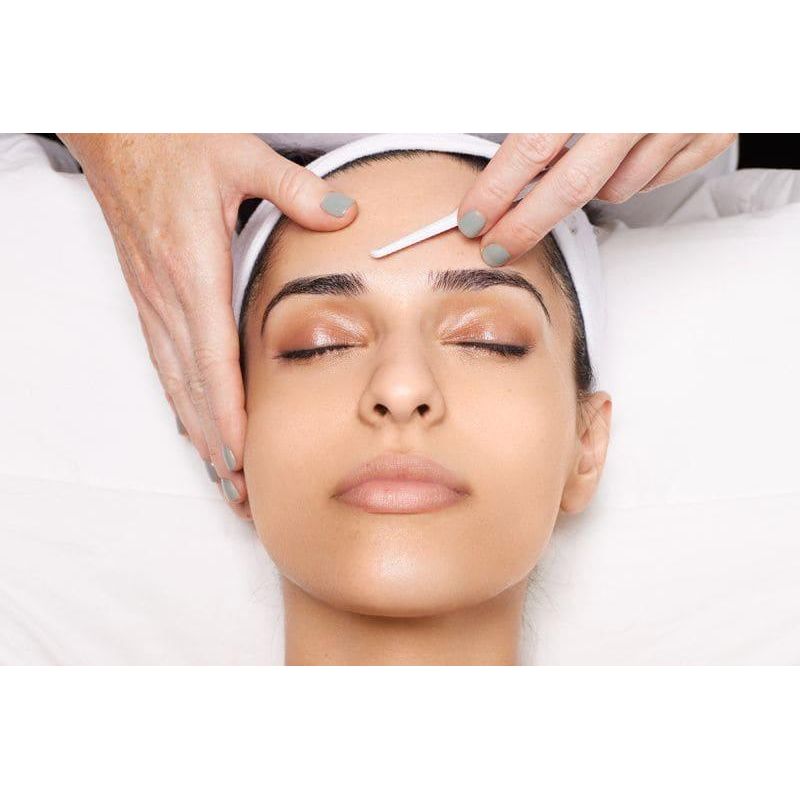 Dermaplaning Facials Online Course
